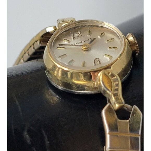 Carvelle by Bulova Ladies Wind Watch Vintage 6.5" Two Tone Band P0 1980 Swiss - Picture 8 of 14